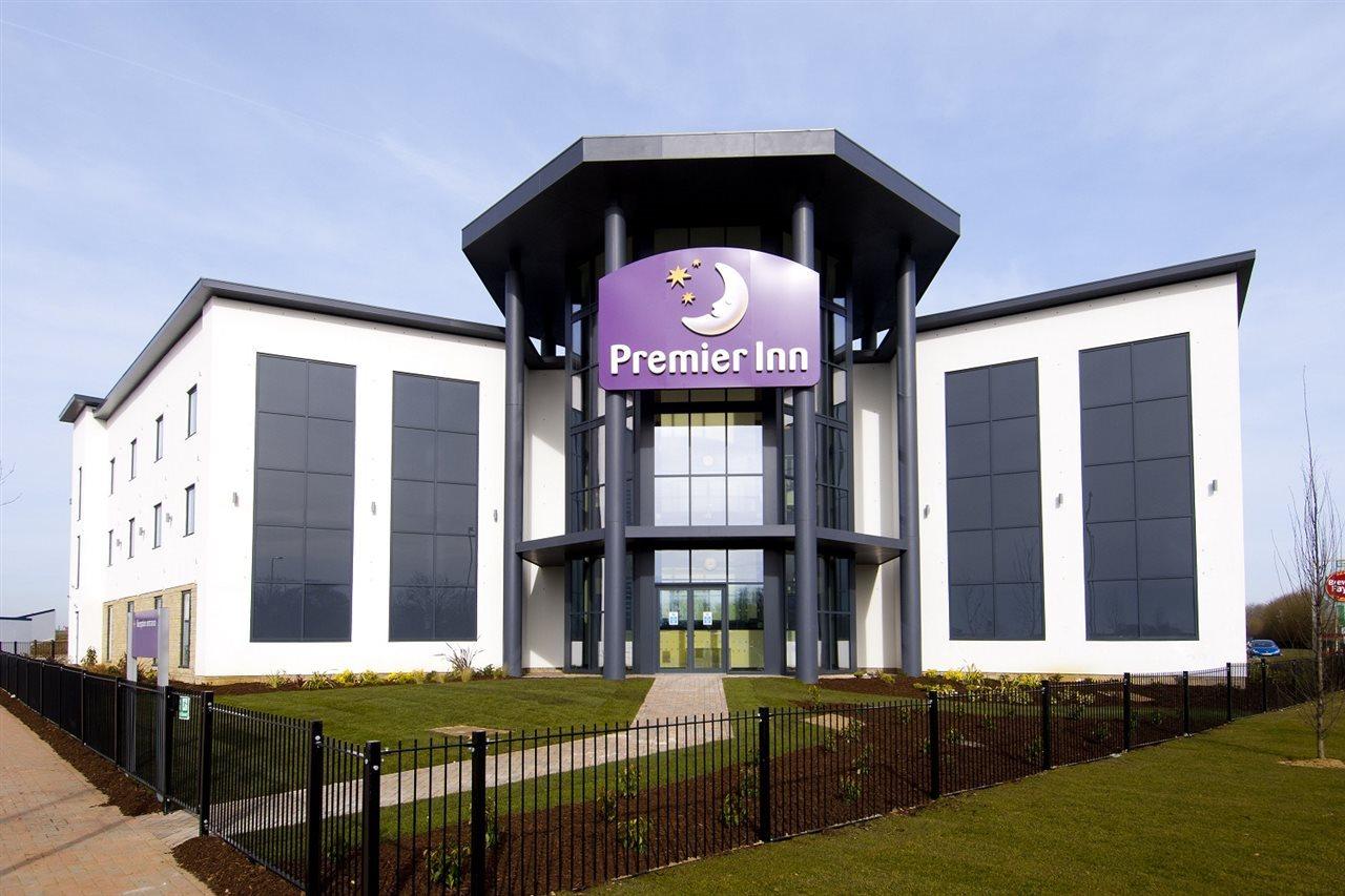 Premier Inn Bicester Buitenkant foto