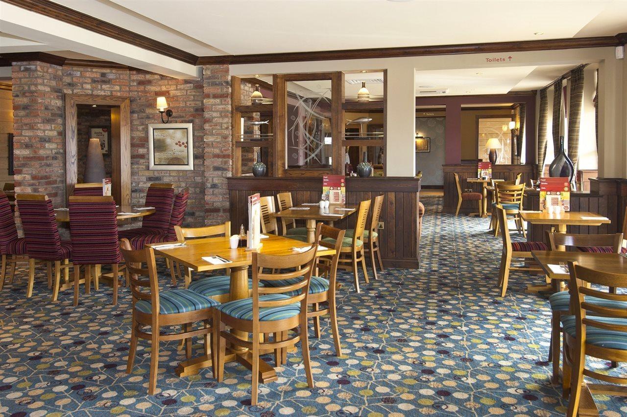 Premier Inn Bicester Buitenkant foto