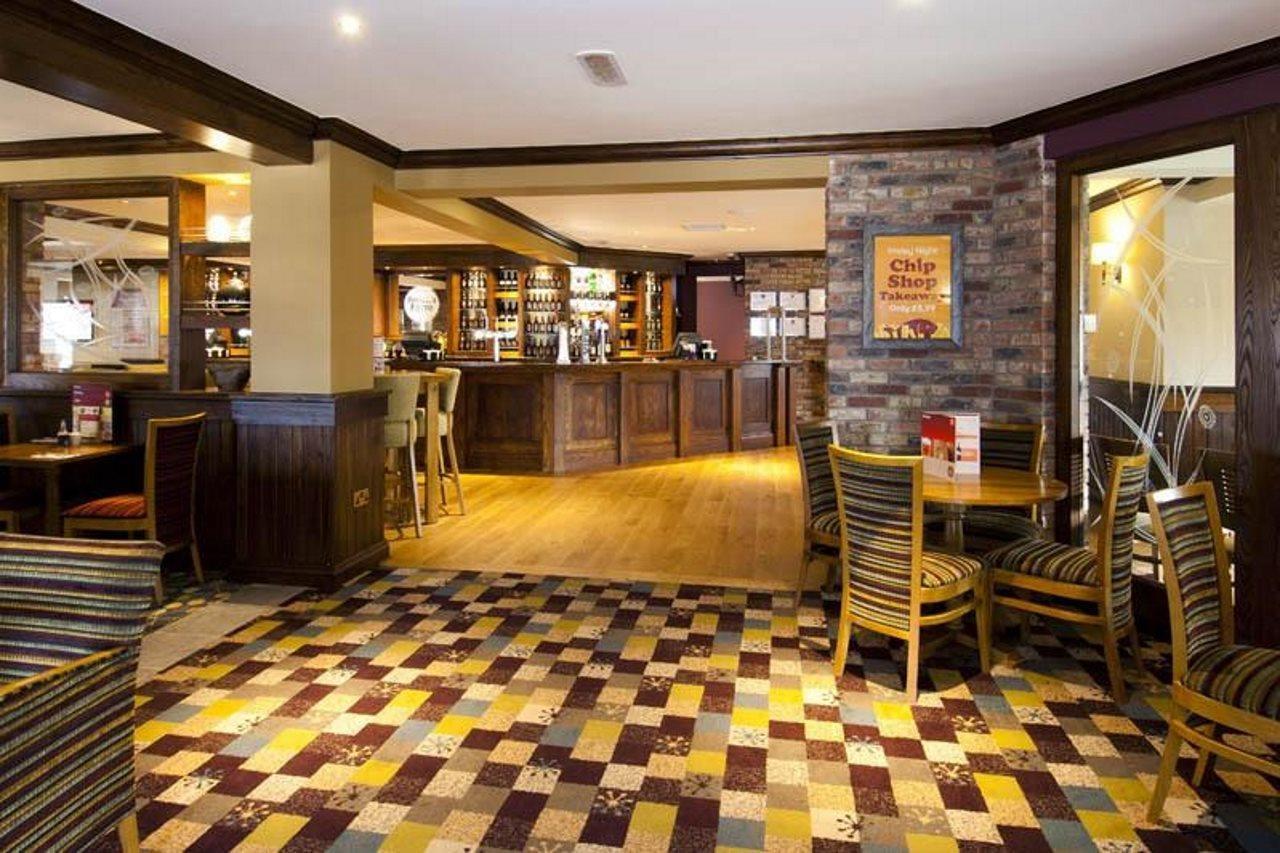 Premier Inn Bicester Buitenkant foto