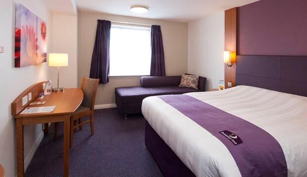 Premier Inn Bicester Buitenkant foto
